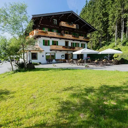 게스트하우스 Gasthof St. Adolari