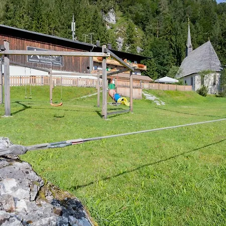 Guest house Gasthof St. Adolari Sankt Ulrich am Pillersee